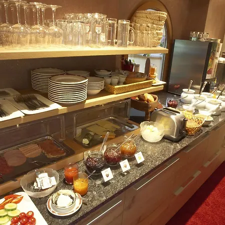 Amadeus * Sankt Johann in Tirol