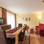 Apartman Amadeus *